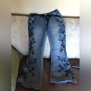 Driftwood Farrah Flare jeans